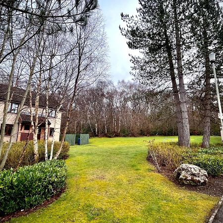 Comfortable, Modern Apartment With Parking. Inverness. Extérieur photo